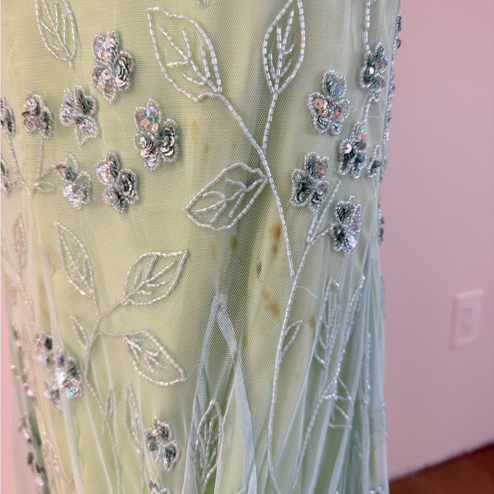 Elegant Green Aqua Beaded Evening Dress - Picture 9 of 14